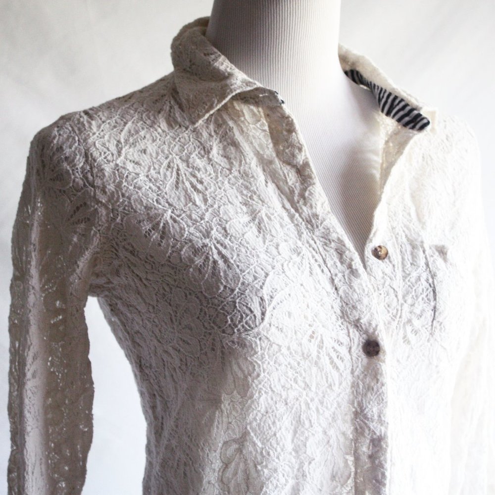 Volcom Cream Lace Button Up Blouse Size S - image 1